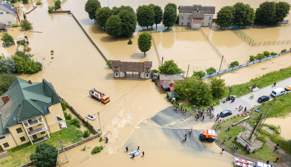 Polizze catastrofali dopo il ciclone Harry: cosa coprono davvero e quali sono i limiti.
