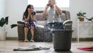 Danni da acqua: cosa copre la polizza casa